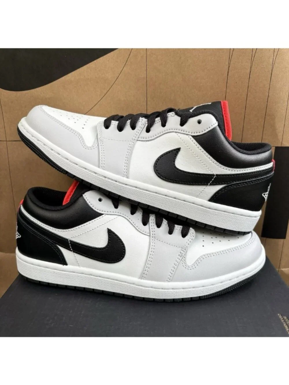 NEW Nike Air Jordan 1 Low 